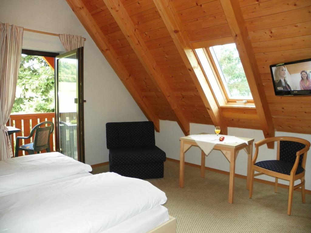 Landhotel Steigerwaldhaus Burghaslach الغرفة الصورة