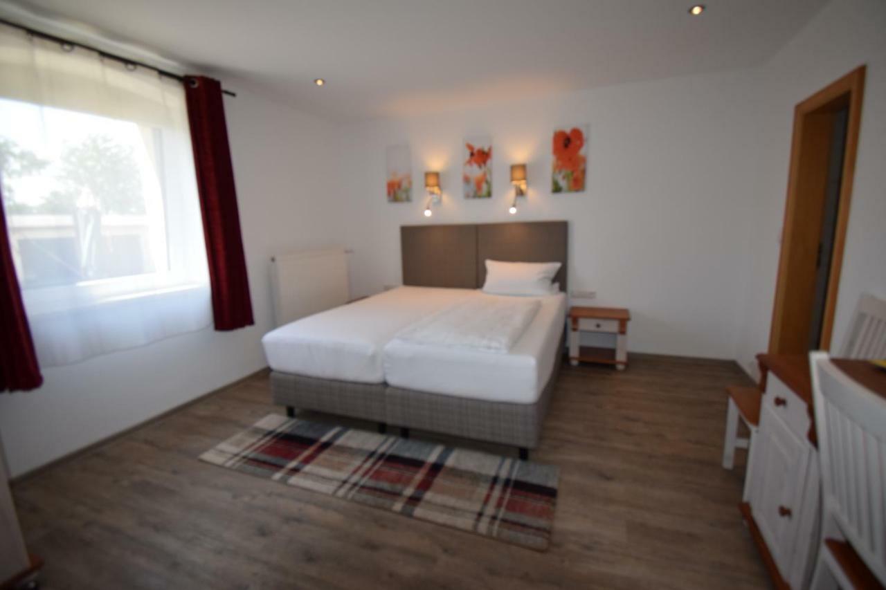 Landhotel Steigerwaldhaus Burghaslach المظهر الخارجي الصورة