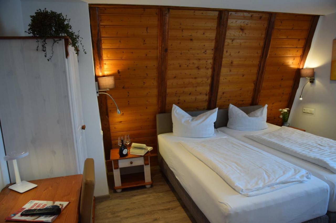 Landhotel Steigerwaldhaus Burghaslach المظهر الخارجي الصورة